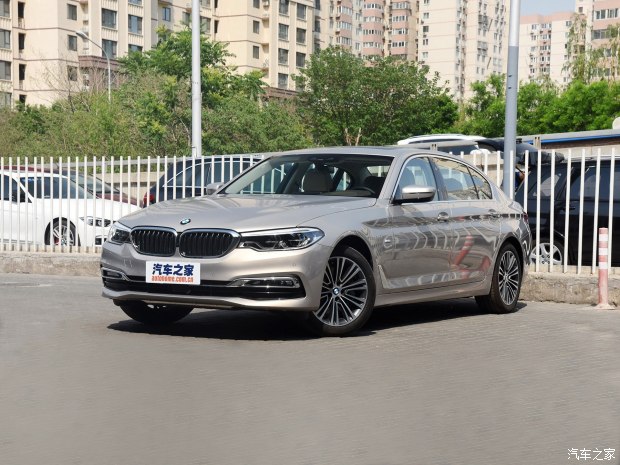 华晨宝马 宝马5系 2018款 530Li xDrive 豪华套装 华晨宝马 宝马5系 2018款 530Li xDrive 豪华套装