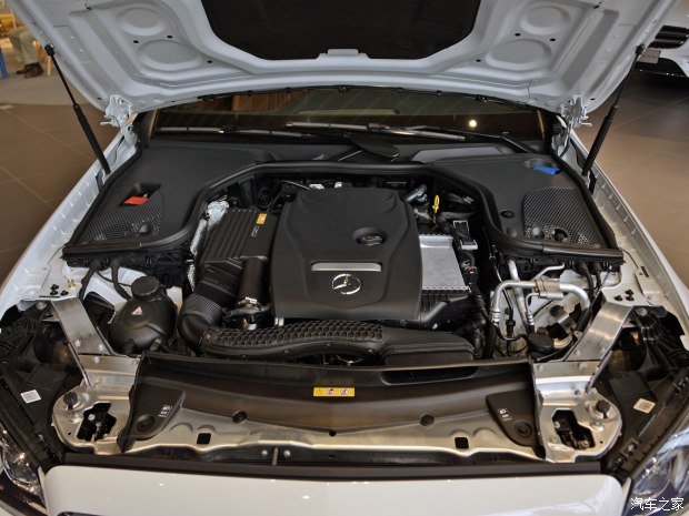 奔驰(进口) 奔驰E级(进口) 2017款 E 200 4MATIC Coupe 奔驰(进口) 奔驰E级(进口) 2017款 E 200 4MATIC Coupe