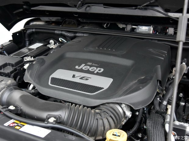 Jeep(进口) 牧马人 2016款 3.0L 75周年致敬版 Sahara Jeep(进口) 牧马人 2016款 3.0L 75周年致敬版 Sahara