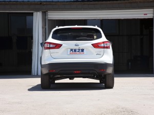 东风日产 逍客 2017款 2.0L CVT豪华版