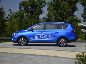 长安汽车 欧尚A800 2017款 1.5T 手动高配版