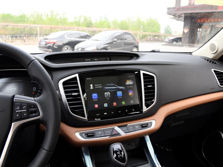 吉利汽车 远景SUV 2018款 1.4T CVT 4G互联旗舰型 吉利汽车 远景SUV 2018款 1.4T CVT 4G互联旗舰型