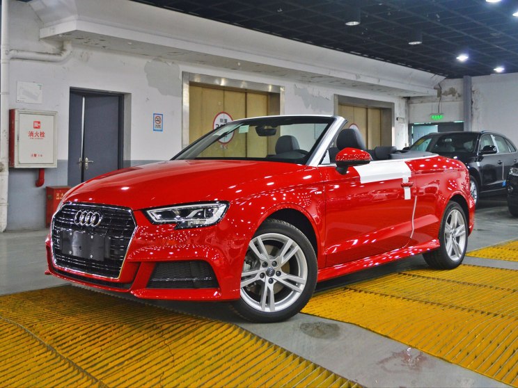 奥迪(进口) 奥迪A3(进口) 2017款 Cabriolet 40 TFSI 奥迪(进口) 奥迪A3(进口) 2017款 Cabriolet 40 TFSI
