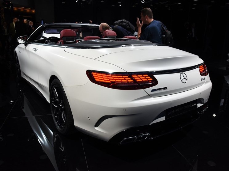 梅赛德斯-AMG 奔驰S级AMG 2018款 AMG S 63 4MATIC Cabriolet 梅赛德斯-AMG 奔驰S级AMG 2018款 AMG S 63 4MATIC Cabriolet