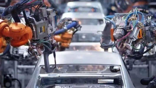 消费电子巨头跨界 入局汽车圈各怀心思