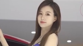 美女车模身材火辣