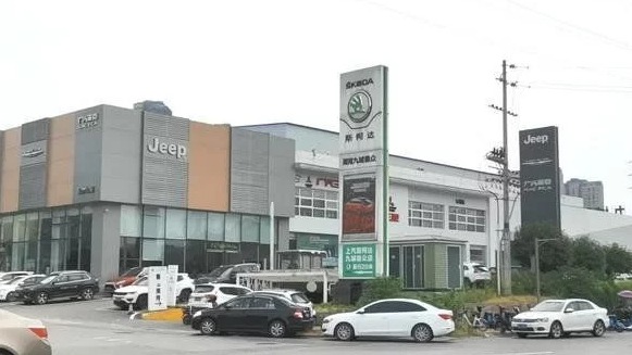 现在买车都买自动挡了，为何厂家还在生产手动挡？喵哥告诉你真相