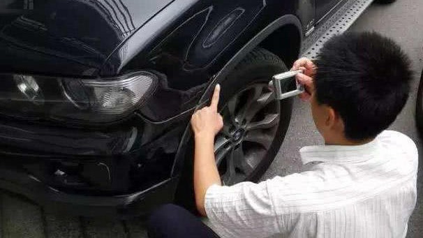 开车被撞了，对方不肯赔钱怎么办？交警：做这3件事绝对跑不了