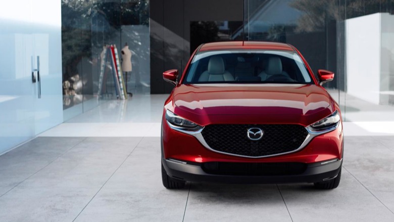 逐步电动化 马自达下月将展出首款纯电动汽车