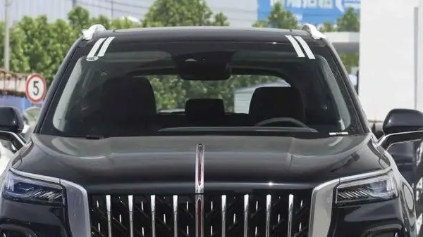 给你20万，你买2.0T的红旗HS5，还是2.0T的大众探岳