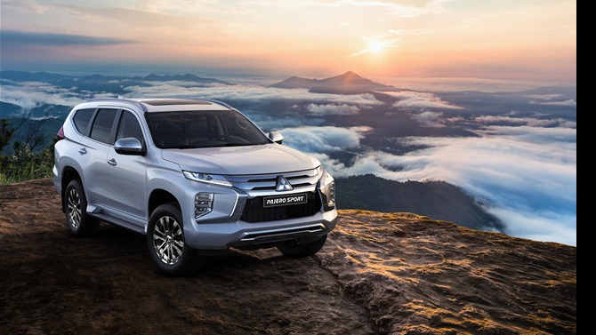 配第二代超选四驱+8AT 2020款帕杰罗·劲畅28.98万起售