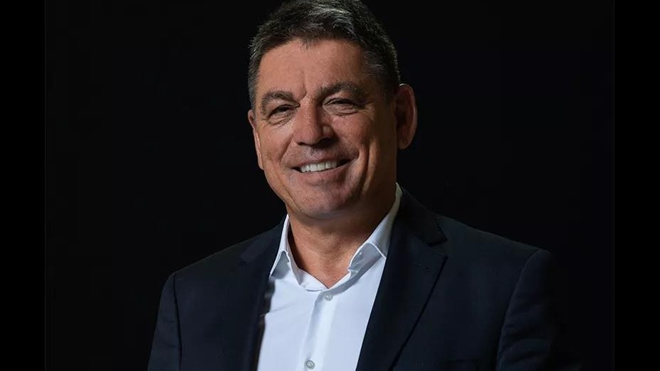 FF又有大动静！贾跃亭卸任CEO毕福康接替 同步公开招募董事