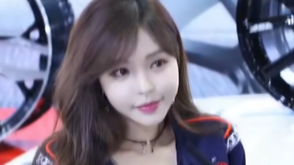 韩国车展美女车模徐珍雅