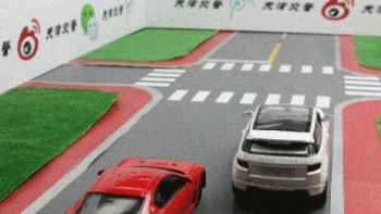 这样开车要负全责？开车、坐车都来看看，有备无患