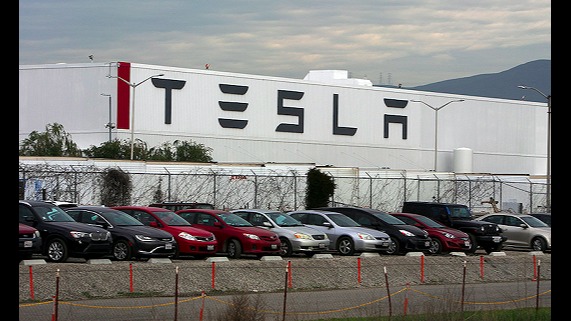 传国产Model 3标准续航版或将降价至22万元