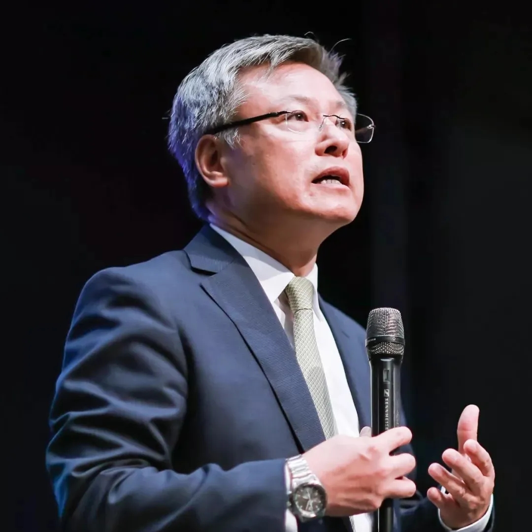 不黑不吹 港大教授刘宁荣对国内外政府抗疫的反思