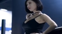韩国性感车模，果然黑色才是永远的神