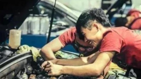 拉缸！修车师傅忠告：别等车坏了才知道这些