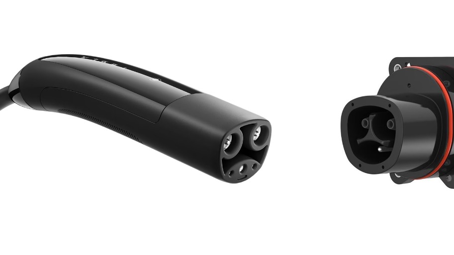 竞争对手变合作伙伴，通用汽车和特斯拉的充电合作意味着什么？