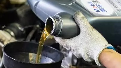 选对机油，为你驾行提供即速保护