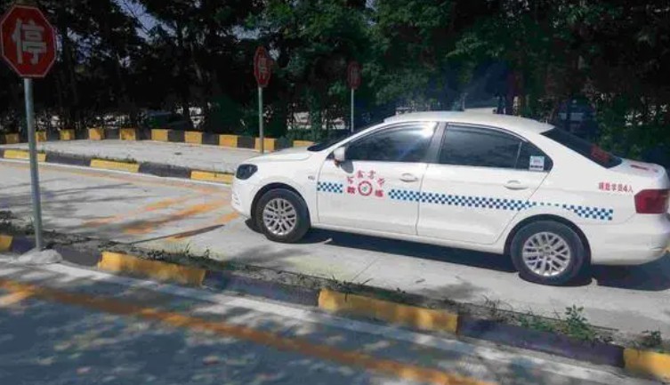 科目三成败的关键，最重要的是这4点