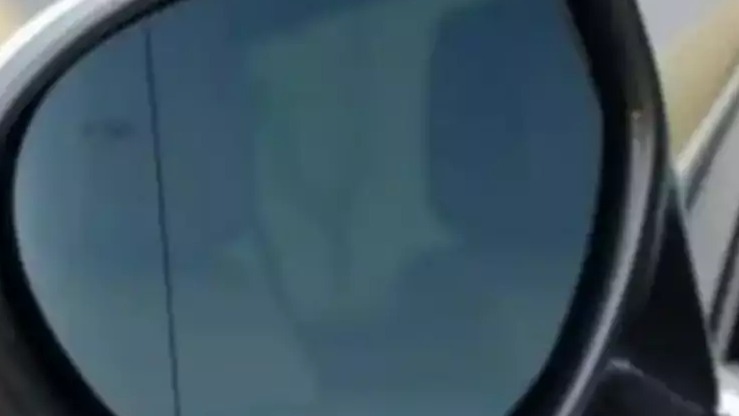 新手司机必看！汽车后视镜调整的三个小技巧，减少视野盲区！