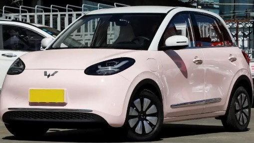 8万多买纯电动代步车，五菱缤果为何比海鸥值得推荐？