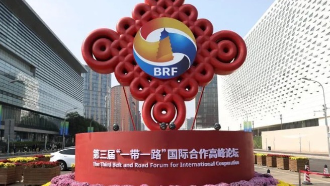 制造业全面取消外资准入限制，推动汽车企业更好地走向世界