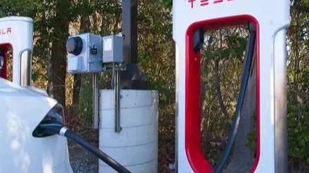 小鹏、理想高管接连辞职，为啥出现换人潮