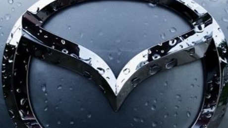 代言没悬念了！梁家辉迟到26年的辟谣：马自达不塞车