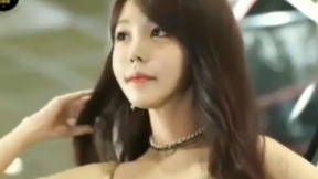 韩国高挑女车模小棉袄