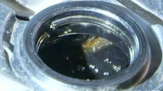 机油里加白糖令车辆失速！4S店与修理厂到底谁在玩猫腻？