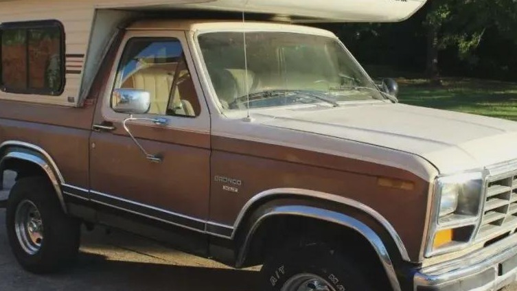 40年前的房车你见过吗？设计理念实用为主，内部挺温馨不比现在