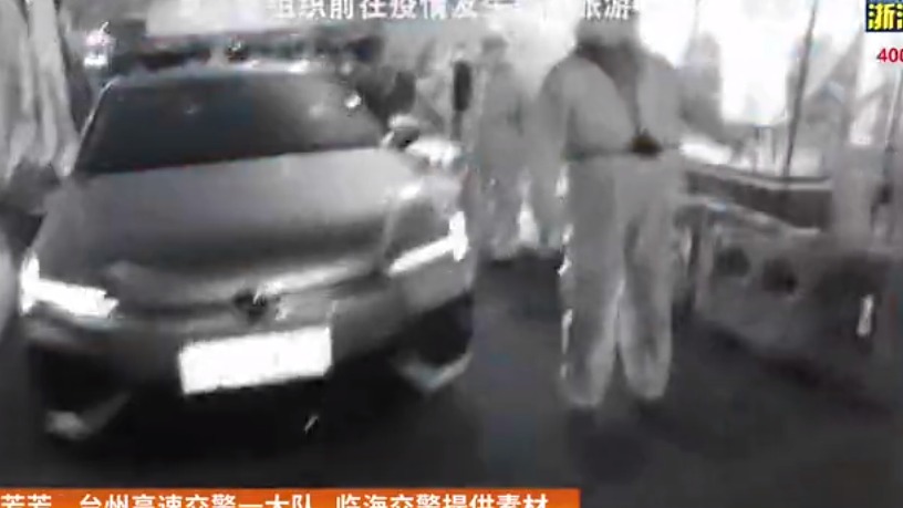无证驾驶还醉驾，这个驾驶员太疯狂