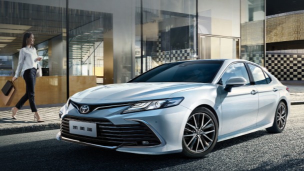 10月轿车销量TOP10：宏光MINIEV再夺冠军，日系四车