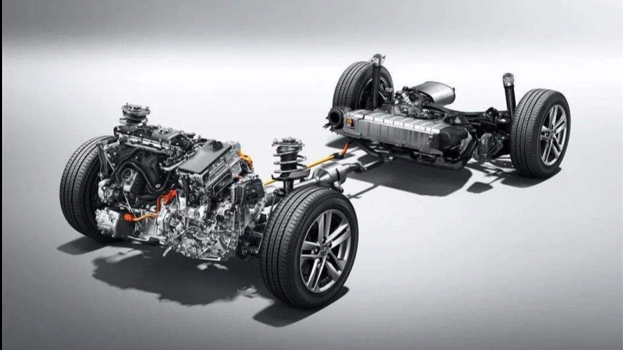 别喷三缸、小排量了 奔驰们只是走的快了一些