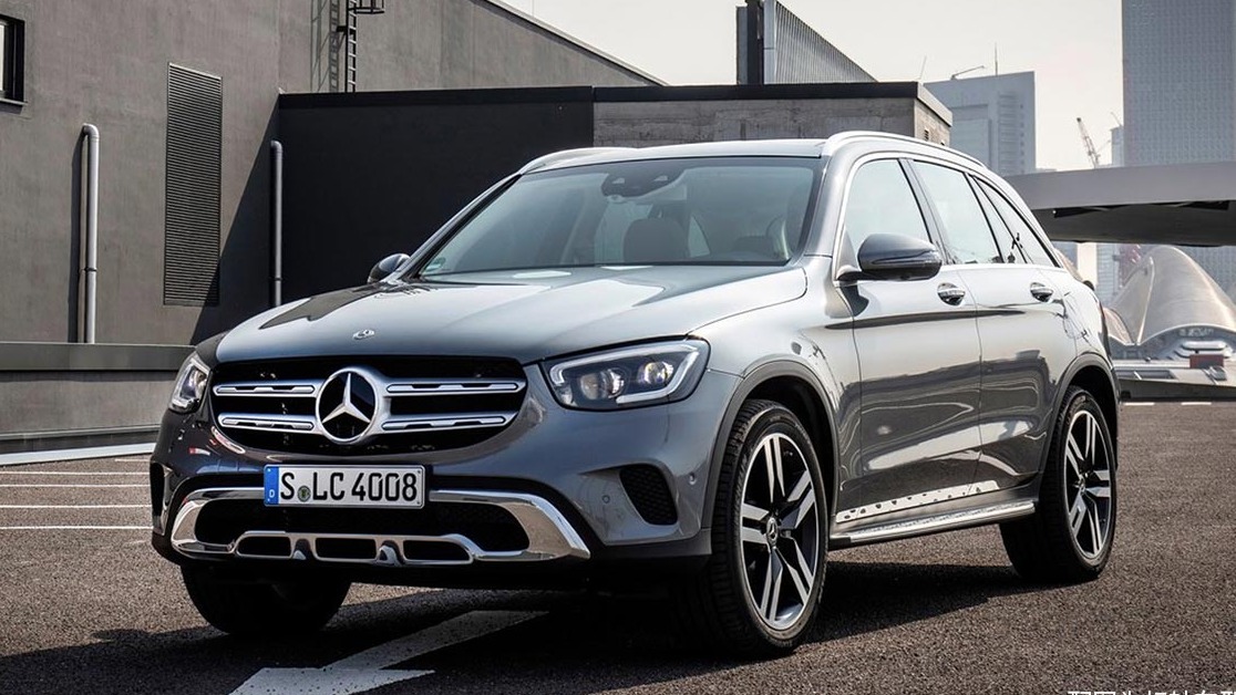 新款奔驰GLC L今日上市 换装全新大灯/动力提升