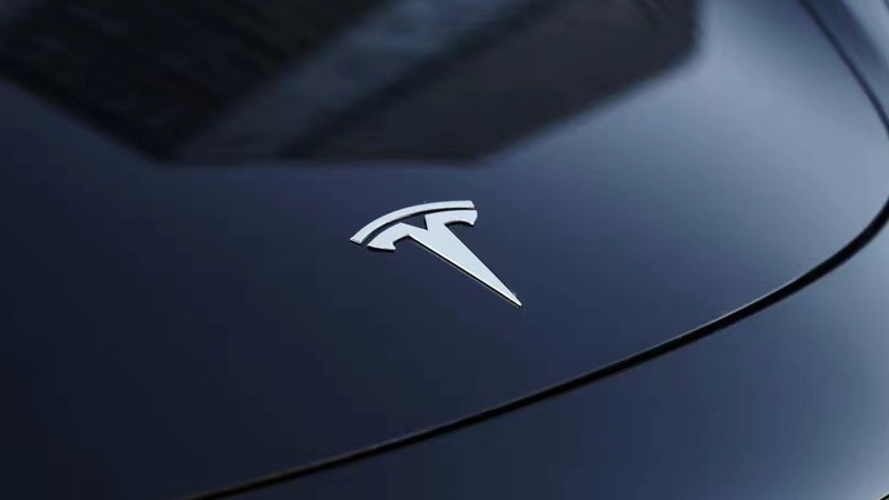 传特斯拉新款Model 3最早9月量产，展示车8月抵达展厅