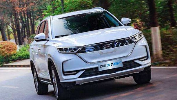 正式进军新能源 长安欧尚X7 EV预售16.99万起、科尚EV瞄准高端