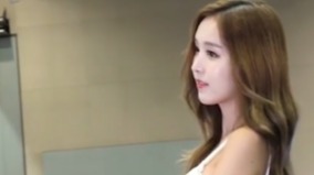 韩国美女车模韩莉娜，宅男女神