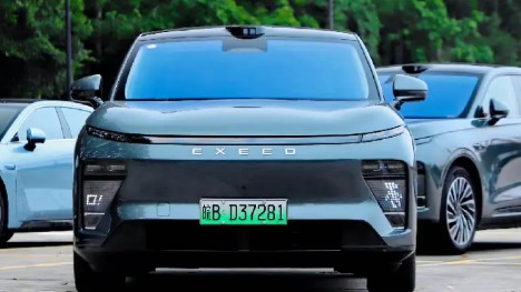 国产大5座SUV怎么选配置？星途星纪元ET版本对比