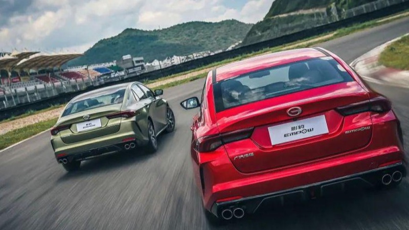 既要性价比又要高品质，运动紧凑轿车就选这几款！