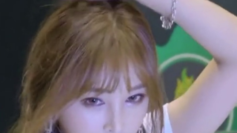 车模风格多变，一会妩媚一会卖萌！