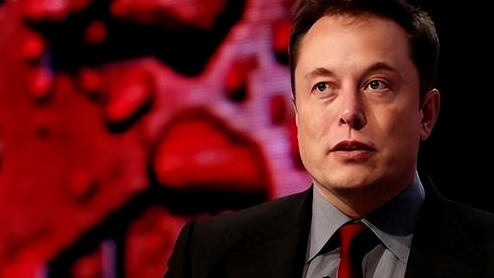 裁员、访华、“最像马斯克的人”回归：特斯拉转折点在中国