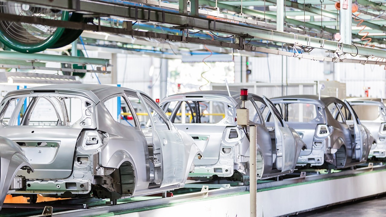 英国制造商称能源成本上涨或引发裁员