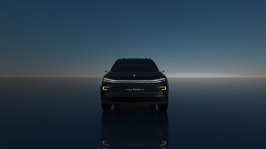 换电轻出行普及者睿蓝汽车面世 GBRC水晶架构首款车型明年量产