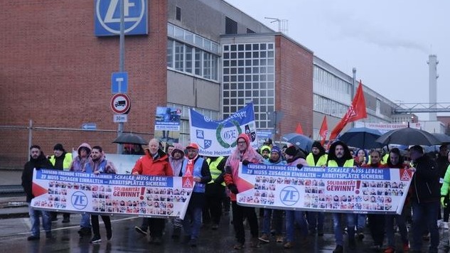 一年内6家4S集团或破产或退市，经销商究竟怎么了？