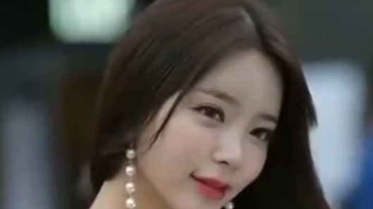 韩国车模秀身材