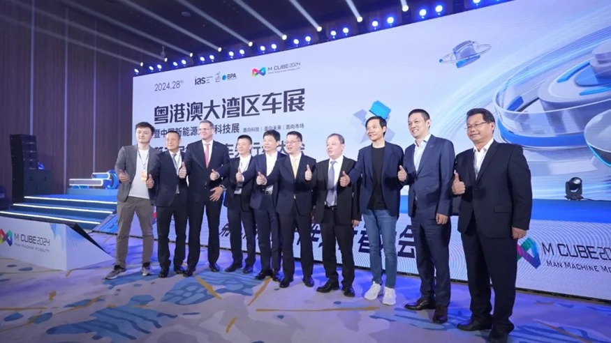 第二届未来汽车先行者大会：车圈顶流热议破卷