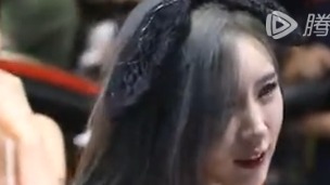  性感车模，身材好棒 